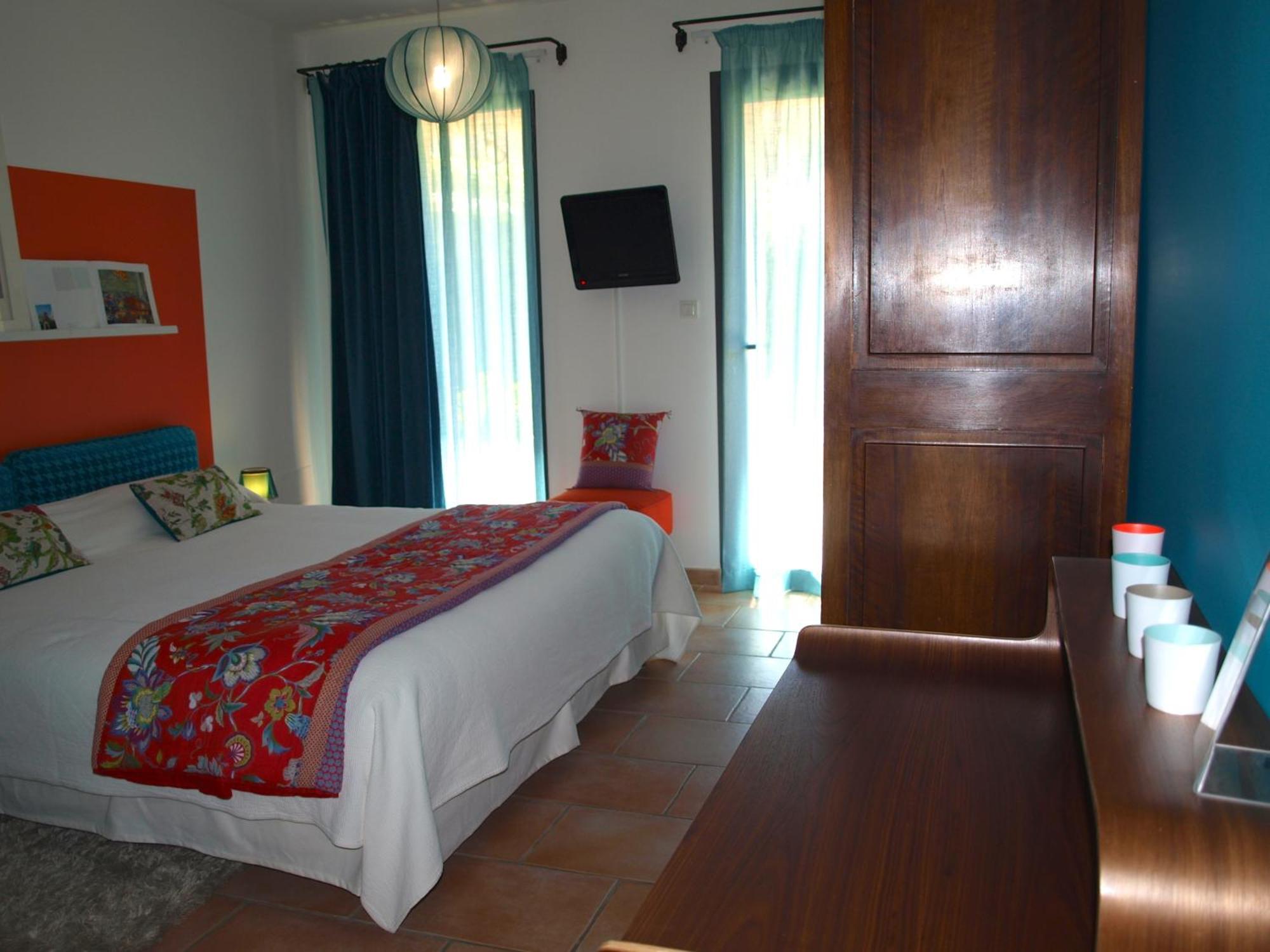 Le Relais D'Angelique Bed & Breakfast Lunel  Oda fotoğraf
