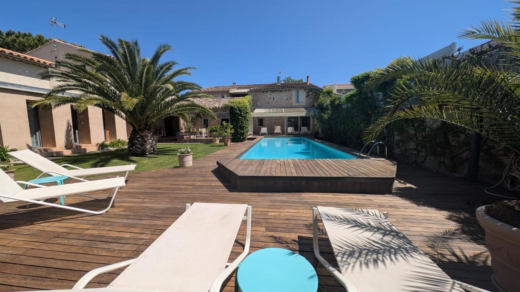Le Relais D'Angelique Bed & Breakfast Lunel  Dış mekan fotoğraf